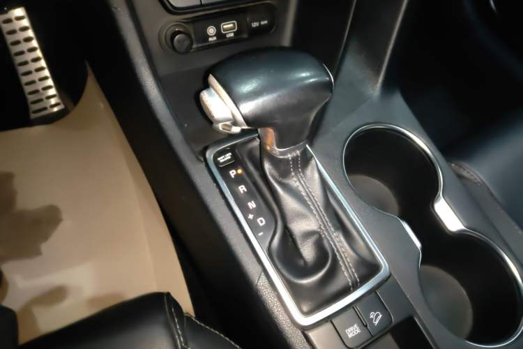 Used Kia KX5 2016 1.6T Automatic Two-Wheel Drive DLX
