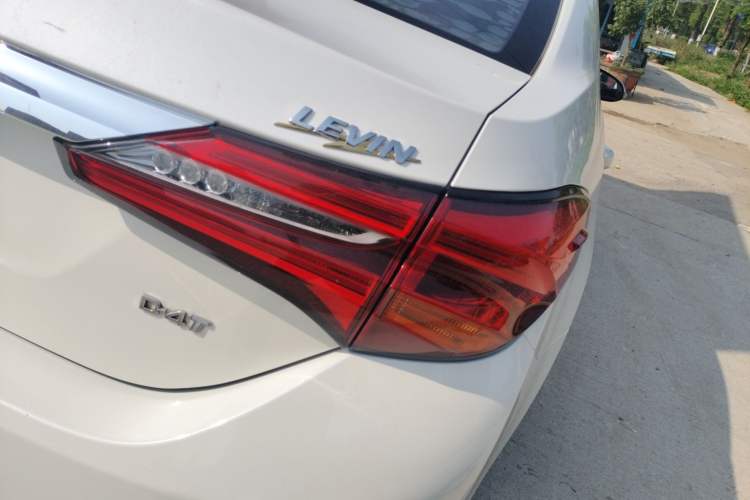 Used Toyota Levin 2018 185T CVT Prestige Version China VI Standard