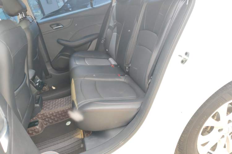 Used Roewe i5 2024 1.5L CVT Luxury Edition