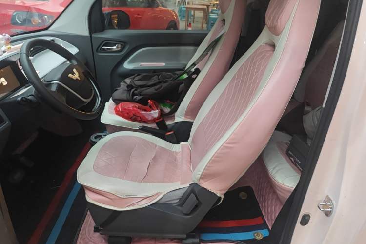 Used Wuling Hongguang MINIEV 2022 Macaron Premium Model – Lithium Iron Phosphate