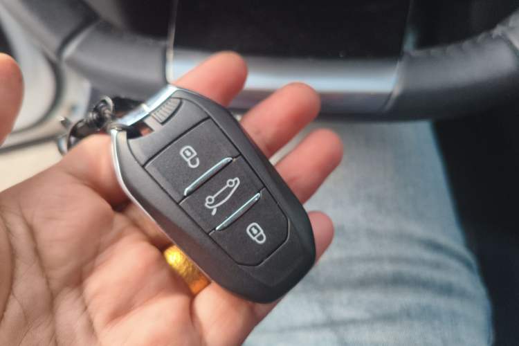 Used Citroen C5 X 2021 1.6T Enjoy the Extraordinary Vehicle Key