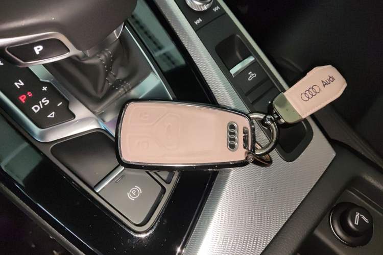 Used Audi A5 2022 Cabriolet 40 TFSI Fashion Dynamic Model
