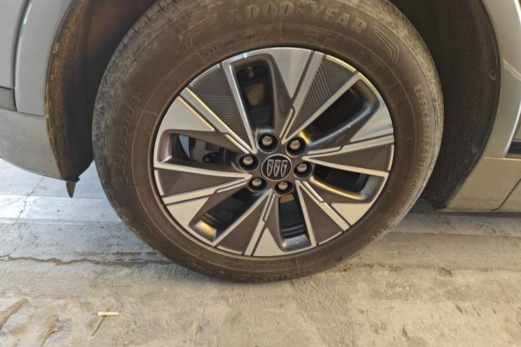 Used Buick E5 2023 Pioneer Edition
