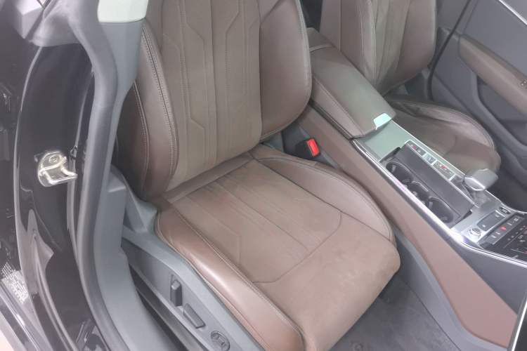 Used Audi A7L 2024 45TFSI S-line Dream-Building Edition Flow Crystal Package