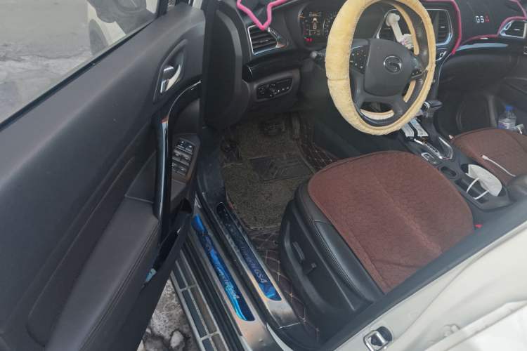 Used GAC Trumpchi GS4 2017 235T Automatic Two-Wheel Drive Luxury Smart Connectivity Version Driver Seat