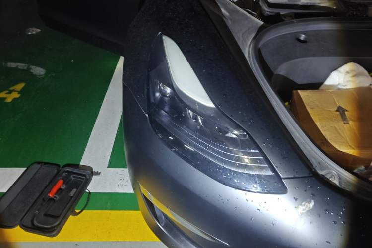 Used Tesla Model 3 2021 Revised Version II – Performance High-Performance All-Wheel-Drive Edition Right Front Headlight