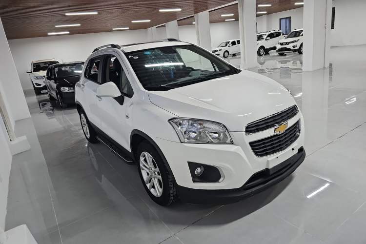 Used Chevrolet Trax 2016 1.4T Automatic Two-Wheel Drive Comfort Version with Sunroof