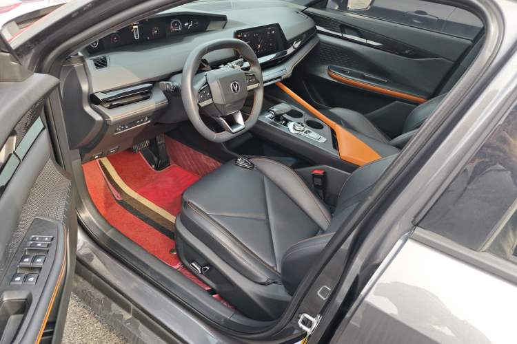 Used CHANGAN UNI-V 2022 1.5T Prestige Version Left Front Seat