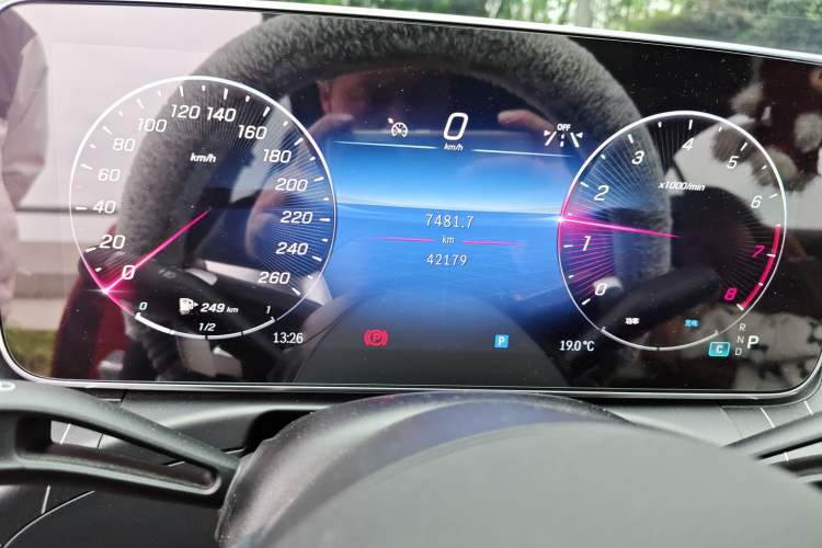 Used Mercedes-Benz C-Class 2022 C 260 L Sport Edition Odometer Close Up