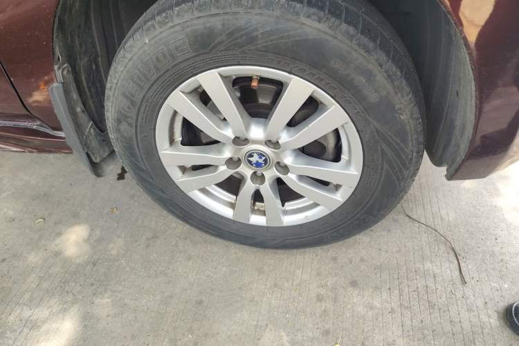 Used Venucia T70 2015 2.0L CVT Smart Choice Edition