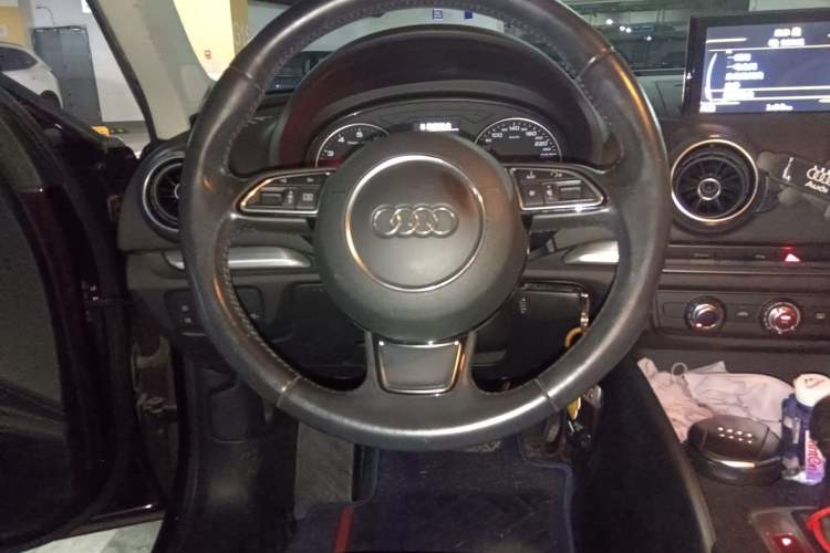 Used Audi A3 2015 Sportback 35 TFSI Millionth Anniversary Intelligent Leading Model Steering Wheel