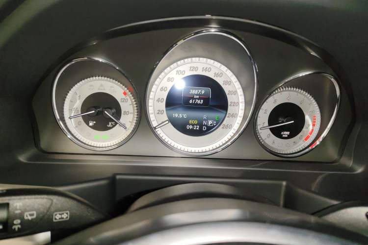 Used Mercedes-Benz GLK-Class 2015 GLK 260 4MATIC Fashion Edition Ultimate Version