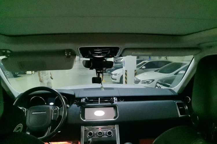 Used Land Rover Range Rover Sport 2017 3.0 SC V6 SE