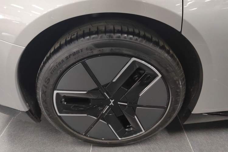 Used XPeng P7 2025 Model—702 Long Range Ultra