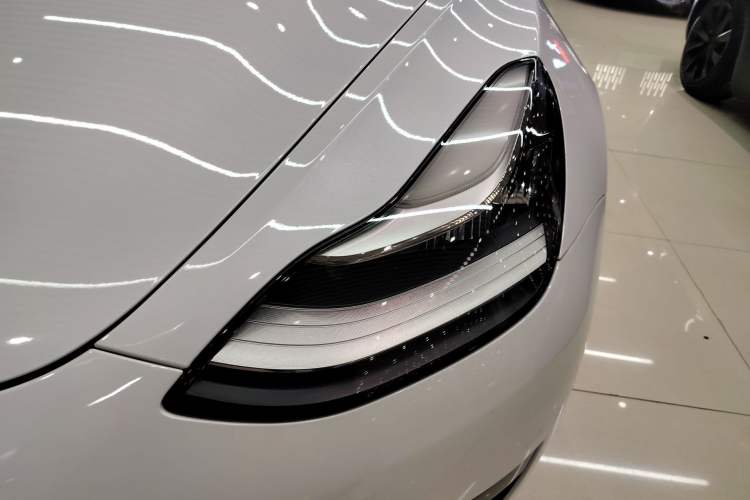 Used Tesla Model 3 2019 Standard Range Rear-Drive Upgraded Version Left Front Headlight