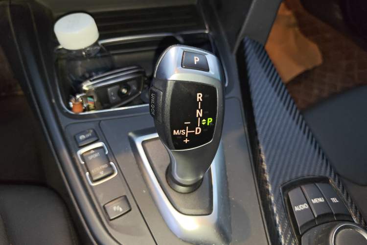 Used BMW 3 Series 2017 320Li Fashion Model Gear Lever