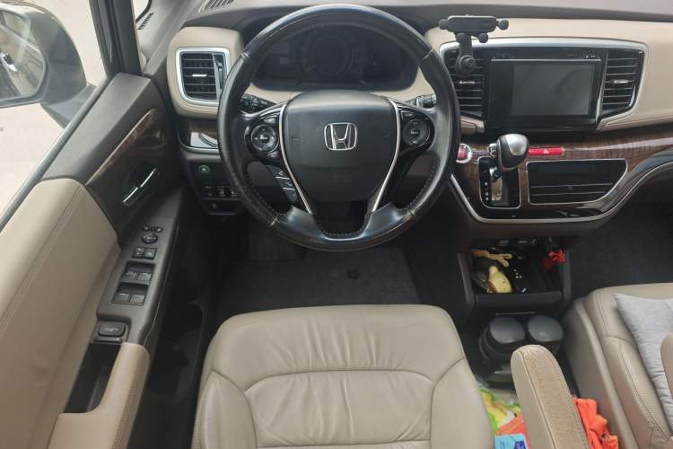 Used Honda Odyssey 2015 2.4L Smart Edition Steering Wheel