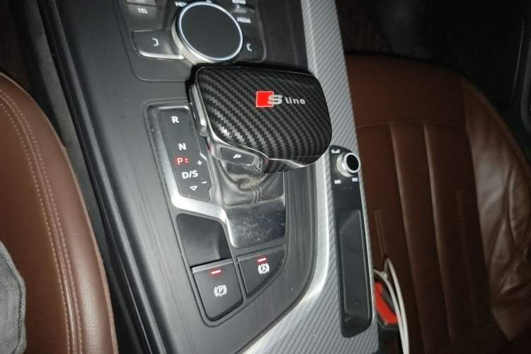 Used Audi A4L 2017 Plus 40 TFSI Fashion Model
