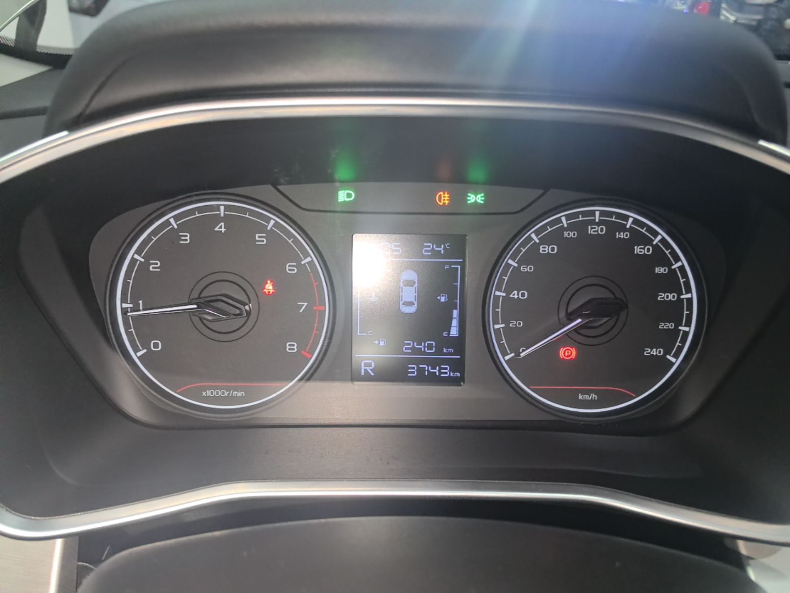 Geely Auto Coolray 2025 1.5L CVT Super Edition — снимка 14