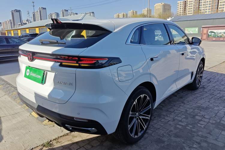 Used Changan UNI-K iDD 2024 ZhiDian iDD 1.5T 135km Smart Leading Model