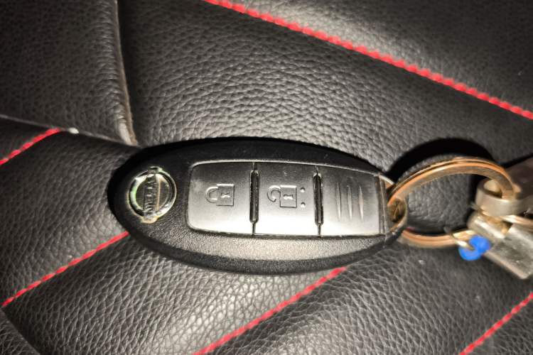 Used Nissan Qashqai 2016 2.0L CVT Luxury Edition Vehicle Key