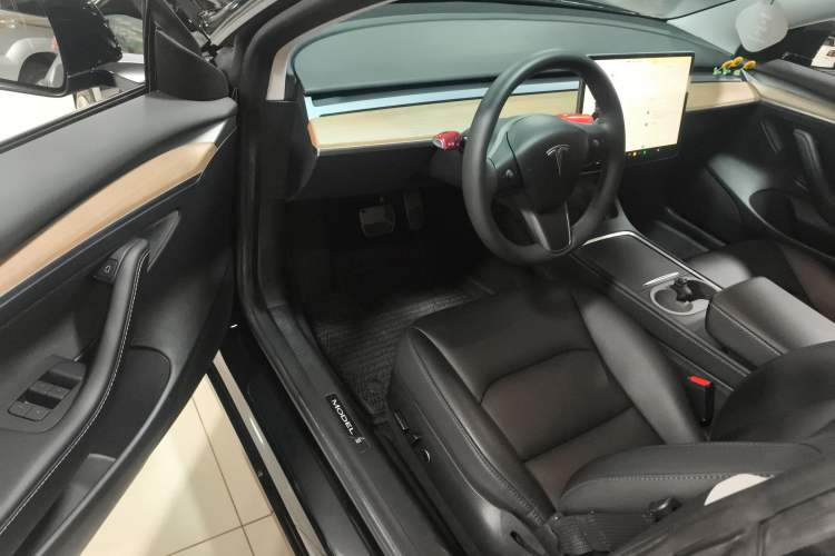 Used Tesla Model 3 2022 Rear-Wheel-Drive Version