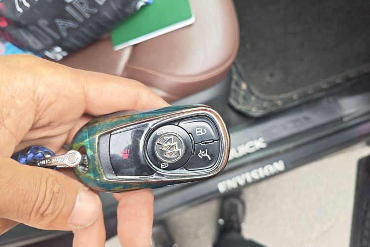 Used Buick Envision 2018 28T Four-Wheel Drive Elite Version Vehicle Key