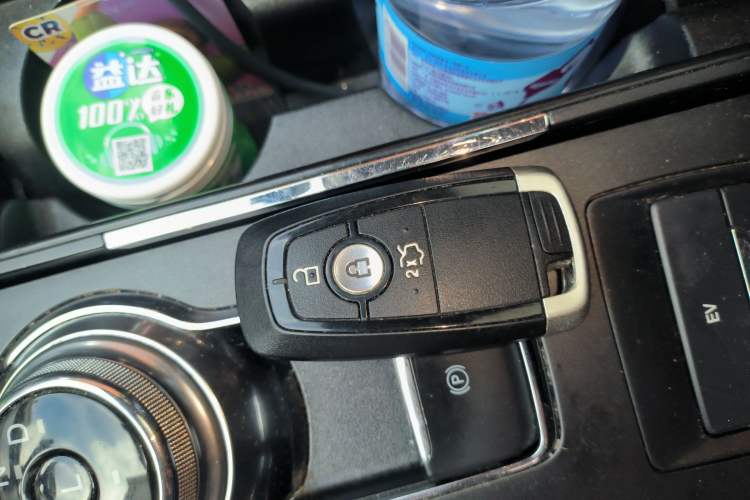 Used Ford Mondeo New Energy 2018 2.0 PHEV ZhiShang Trim
