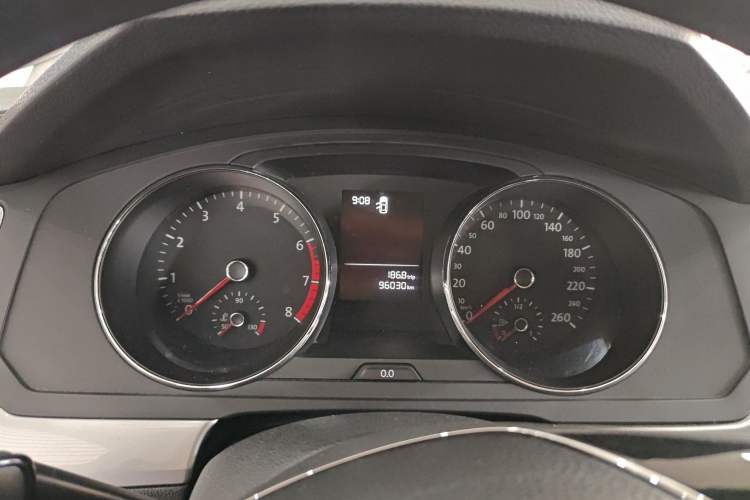 Used Volkswagen Lamando 2017 230TSI DSG Fashion Edition
