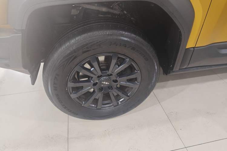 Used Formula Leopard Leopard 5 2023 Navigator Edition