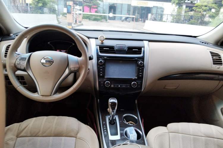 Used Nissan Teana 2015 2.0L XL-Sporty UEFA Champions League Edition