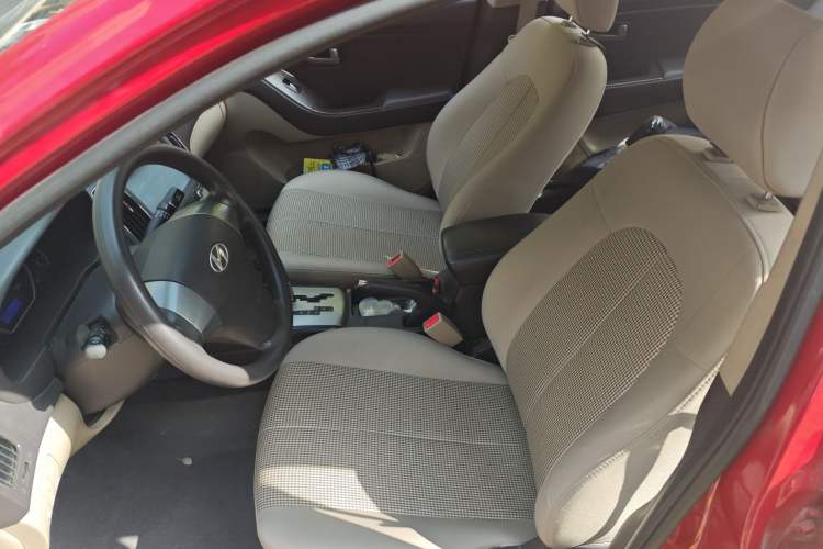 Used Hyundai Celesta 2011 1.6L Automatic Comfort Edition
