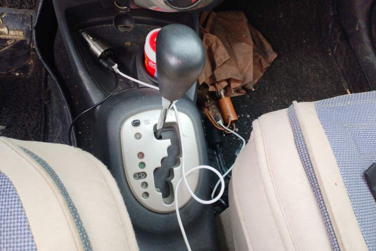 Used Toyota Yaris 2009 1.6E Automatic Comfort Edition Gear Lever