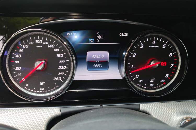 Used Mercedes-Benz E-Class 2017 E 200 Sport 4MATIC Instrument Cluster