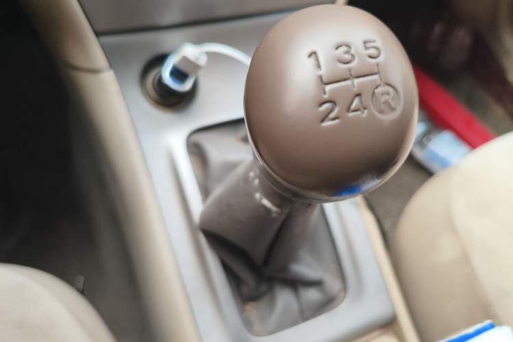 Used Toyota Corolla EX 2011 1.6L Manual Classic Edition