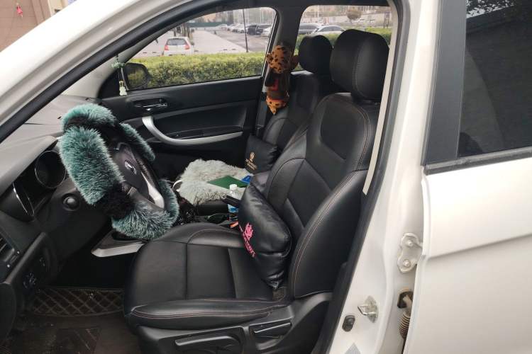 Used CHANGAN CS35 2016 1.6L Manual Luxury Model China V Standard Left Front Seat