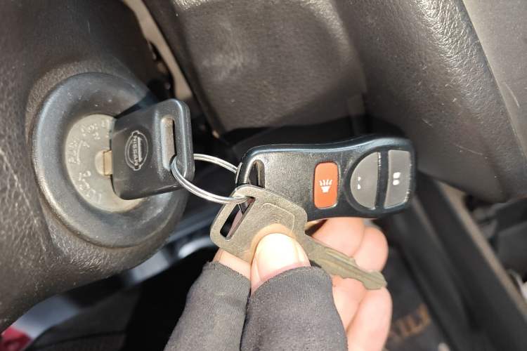 Used Nissan Tiida 2008 1.6L Manual Fashion Model
