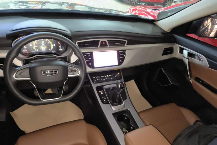 Used Geely Auto Emgrand X7 Sport 2021 1.8TD Manual Two-Wheel Drive Asian Games Edition