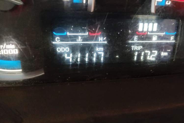 Used Baojun 730 2014 1.5L manual luxury trim 7 seats
