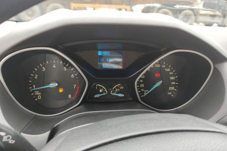Used Ford Focus 2015 Sedan 1.6L Automatic Comfort Model Instrument Cluster