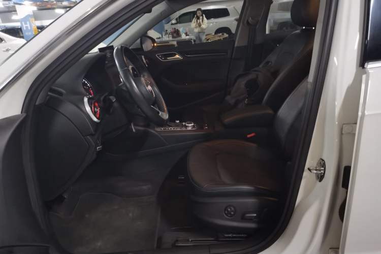 Used Audi A3 2018 30th Anniversary Edition Sportback 35 TFSI Fashion Model
