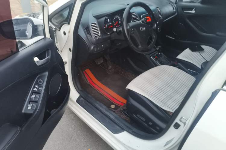 Used Kia K3 2017 1.6L Automatic 15th Anniversary Special Edition GLS Driver Seat