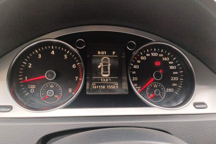 Used Volkswagen FAW-Volkswagen CC 2010 2.0 TSI Luxury Model Instrument Cluster