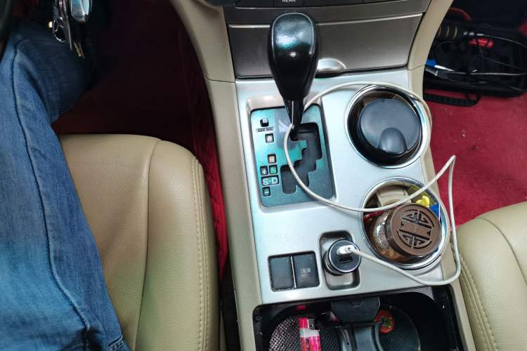 Used Toyota Highlander 2012 2.7L Two-Wheel Drive 7-Seater Elite Edition