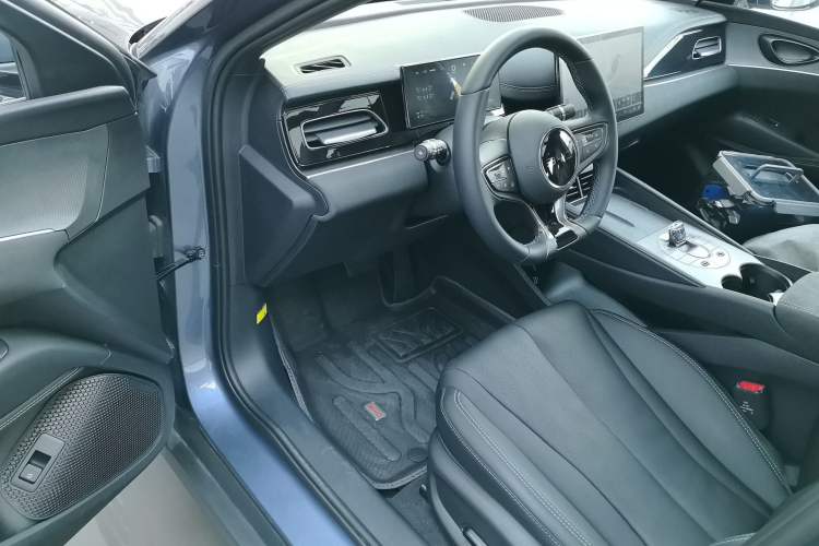 Used BYD Seal 06 New Energy 2025 DM-i Smart Drive 120KM Deluxe Model Driver Seat