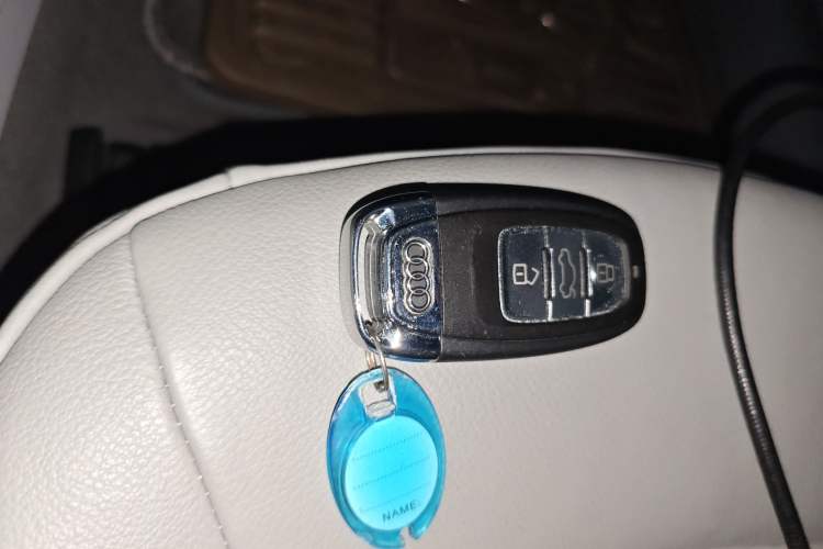 Used Audi A6L 2012 30 FSI Comfort Model
