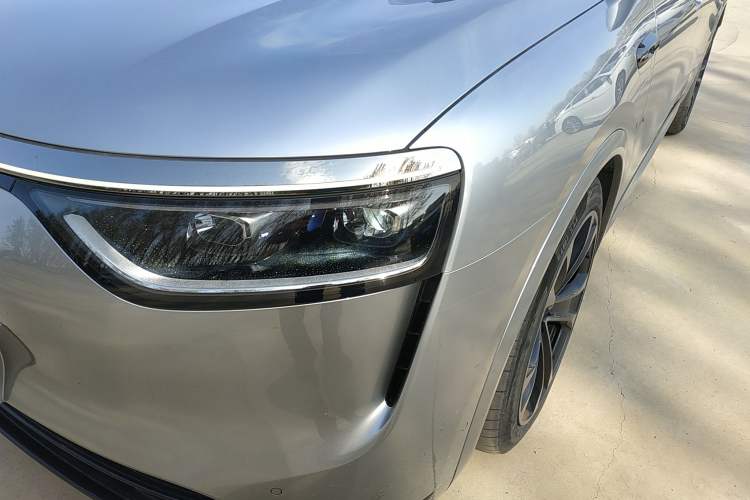 Used Hima AITO M8 2025 Extended-Range Ultra Version 53.4 kWh 5-Seater Edition
