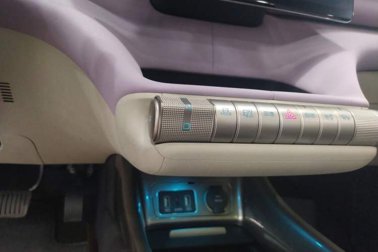 Used BYD Dolphin 2023 420 km Fashion Edition