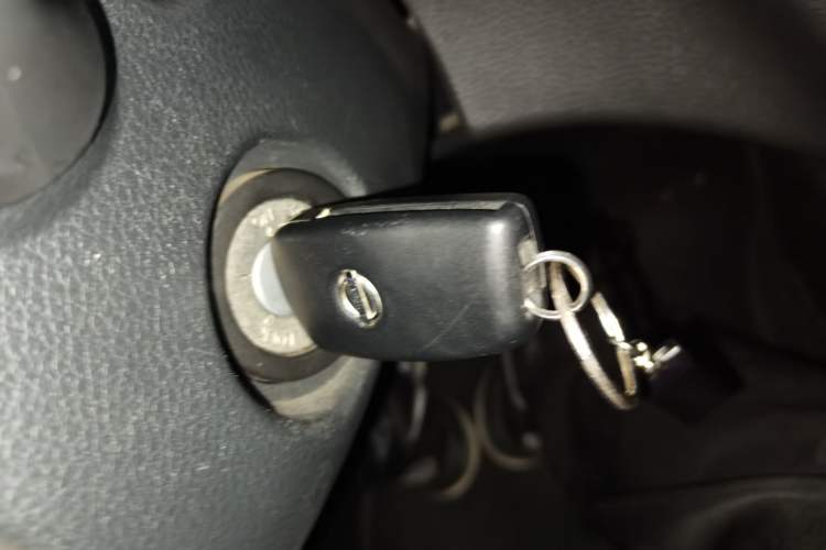 Used Nissan Qashqai 2016 2.0L CVT Elite Edition Vehicle Key