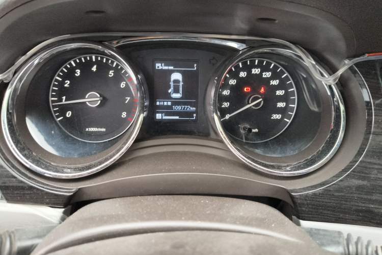 Used Baojun 730 2015 1.8L Manual Comfort ESP Version 7-seater